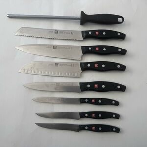 ZWILLING J.A. Henckels Twin Signature 8pc Black Silver Knife Set with Sharpener
